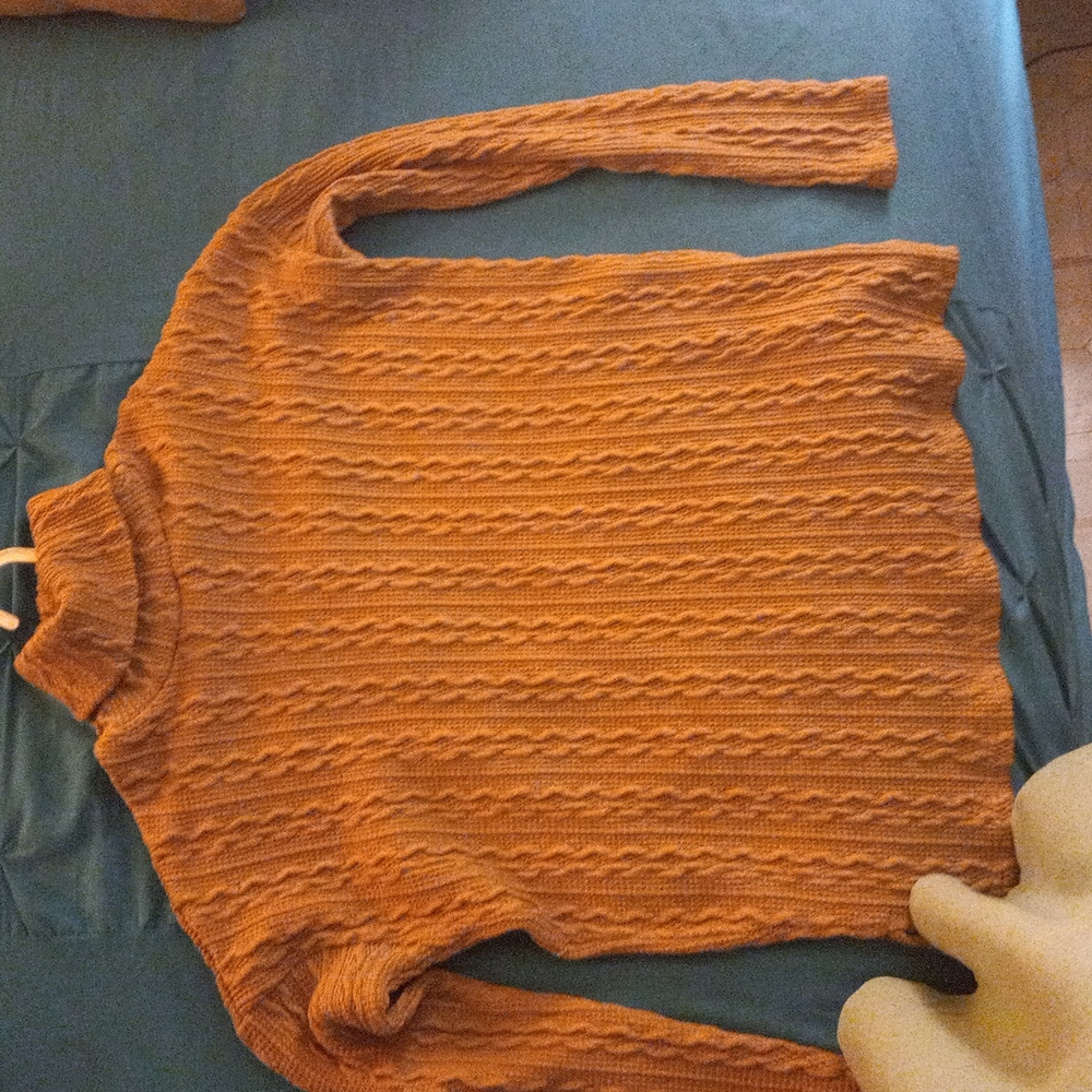 Sweater set - Picture 8 of 8